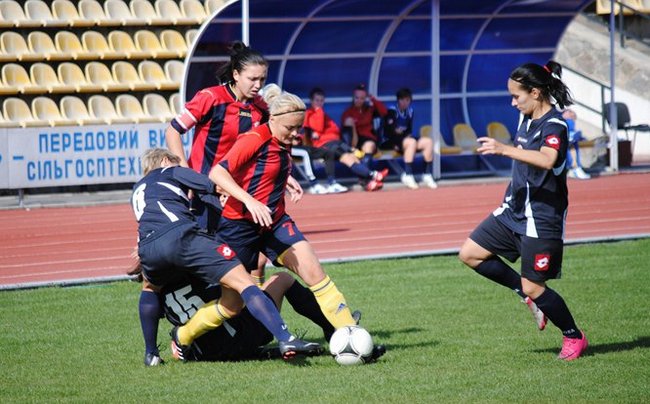 08022015umanfootb7def245b0cb3222