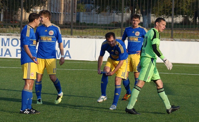 08102014zoryawinandeliminatedDSC04985