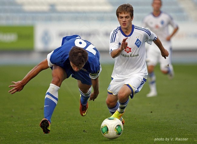 2803futballyoungnagornyi2