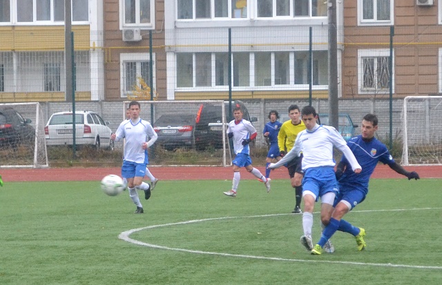 DSC215412351245 0439 7