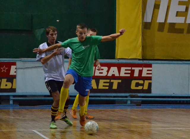 DSC 043465640 1