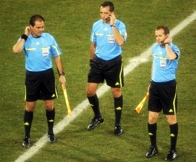 match-officials000000458
