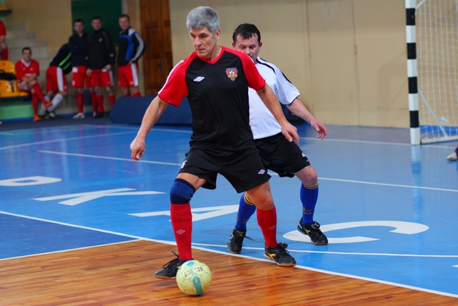 19112014futsalveteransIMG 2959