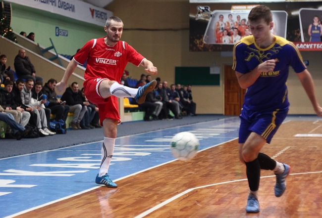 100120156turfutsalIMG 1920