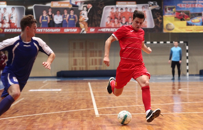 100120156turfutsalIMG 1995