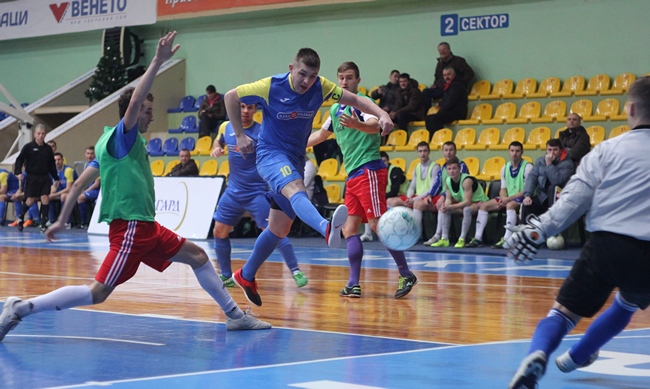 201220154turfutsalIMG 8583